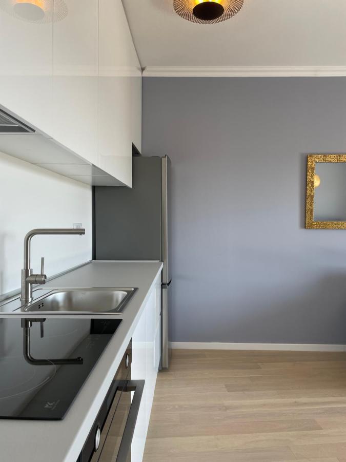 Lux Nanea Apartment คิร์ก ภายนอก รูปภาพ